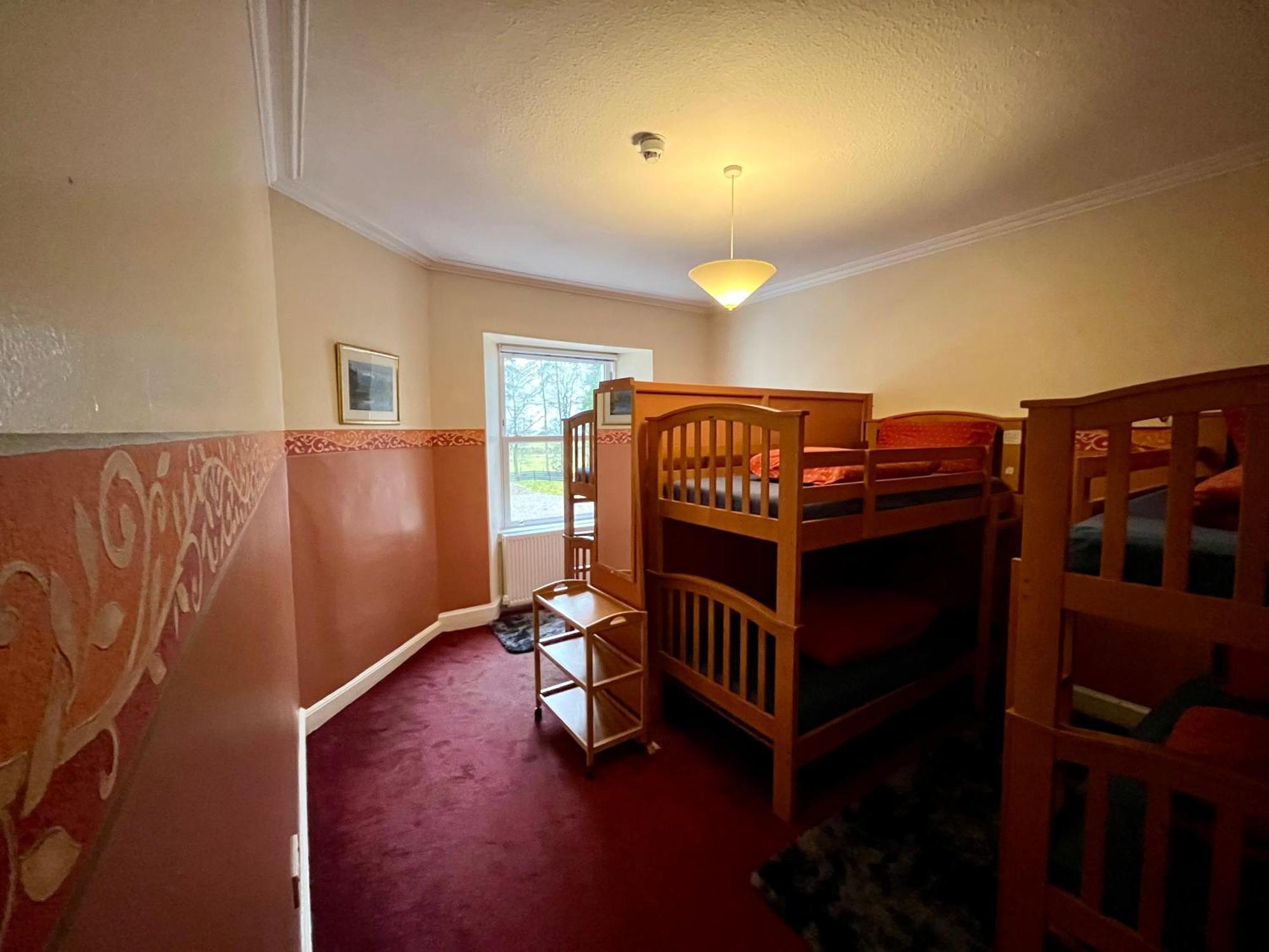 Great Glen Hostel Спин-Бридж Экстерьер фото