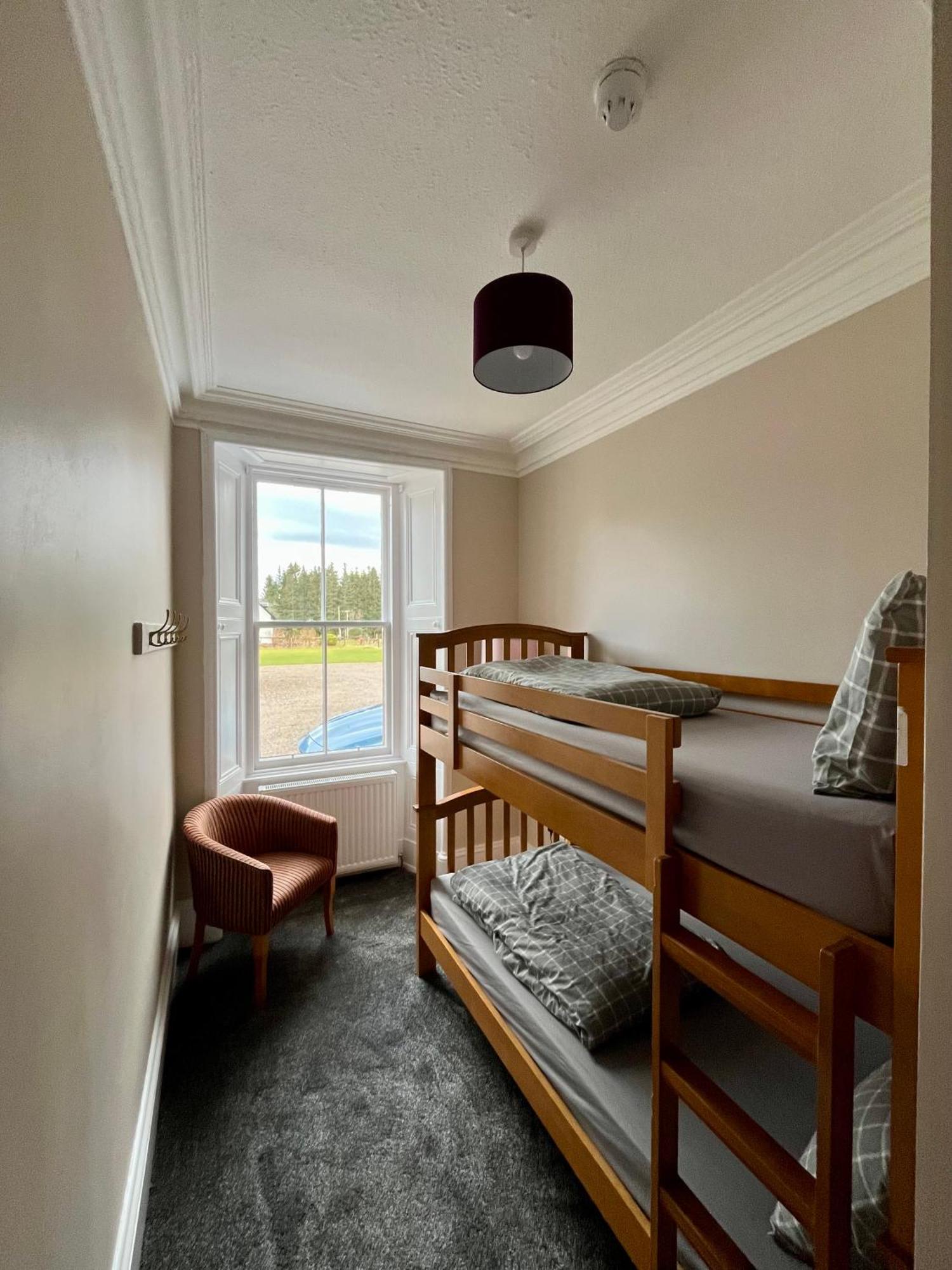 Great Glen Hostel Спин-Бридж Экстерьер фото