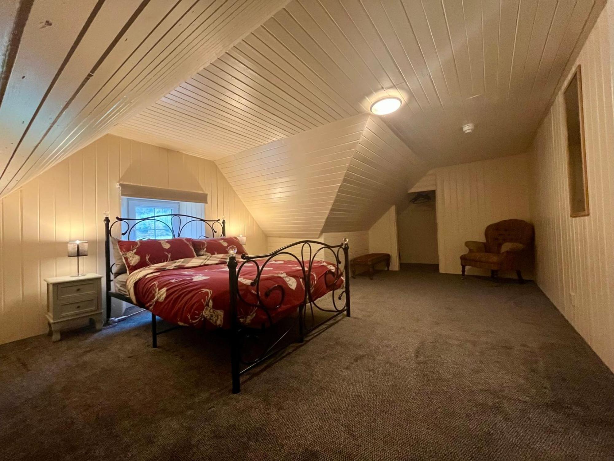 Great Glen Hostel Спин-Бридж Экстерьер фото